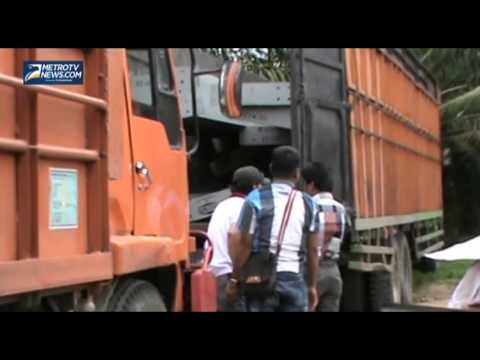 Sebelas Pelaku Pencuri Besi Baja Dibekuk Polisi