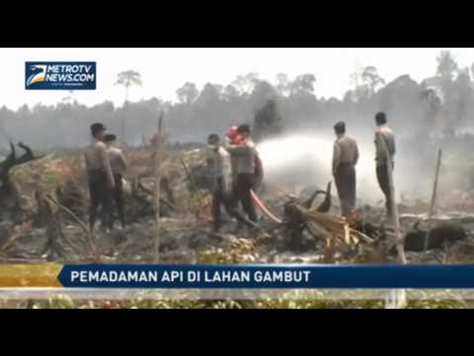 Pemadaman Api di Lahan Gambut