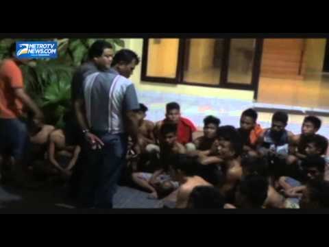 Petugas Bekuk Dua Kelompok Pemuda Tawuran
