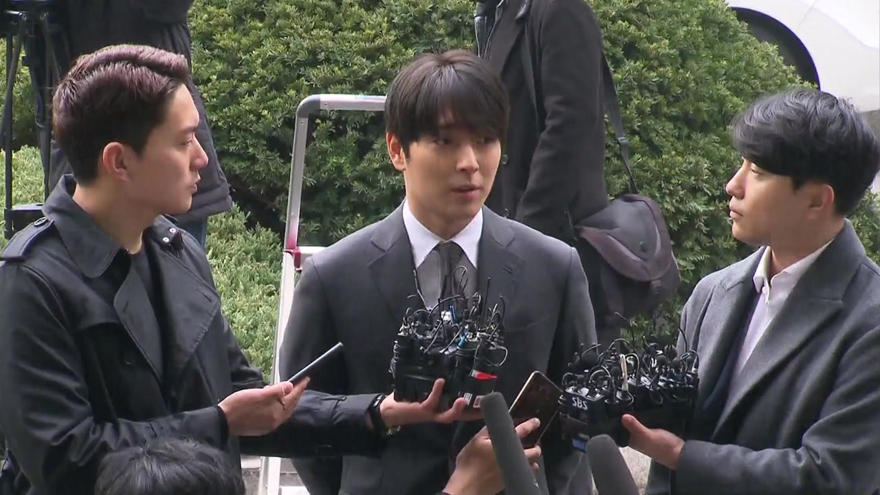 '불법 촬영물 유포' 최종훈 20시간 넘게 조사 / YTN