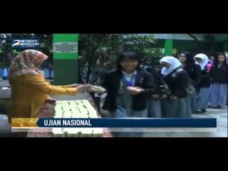 Ratusan Siswa Diberi Sarapan Sebelum UN