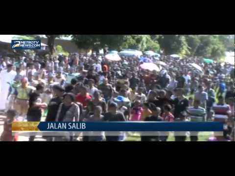 Ribuan Umat Katolik Gelar Jalan Salib