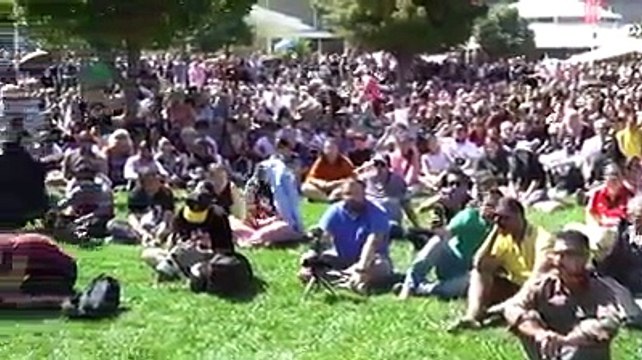 نیوزی لینڈ کی مسلمان پولیس چیف مسجد پر ہونیوالے دہشت گرد حملےکا ذکر کرتے ہوئے رو پڑیں،