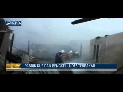 Pabrik Kue dan Bengkel Ludes Terbakar