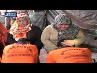 Sambut Kelulusan dengan Mandi Kembang