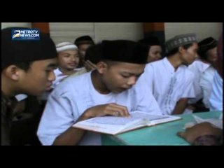 Rayakan Kelulusan dengan Sujud Syukur dan Khatam Al Quran