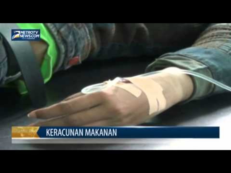 Ratusan Buruh Pabrik Sepatu Keracunan