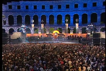 Oliver Dragojević - Cijeli Koncert Pulska Arena 2001. (1/2)