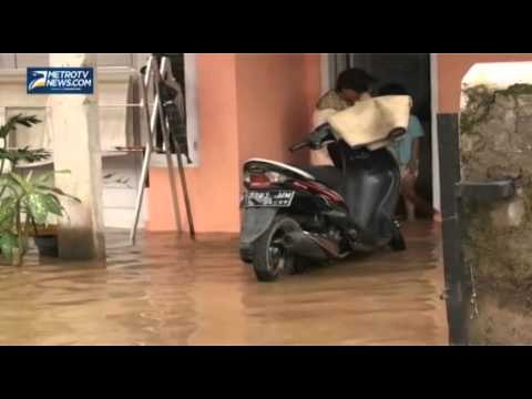 Banjir Rendam Ratusan Rumah Warga di Bandung