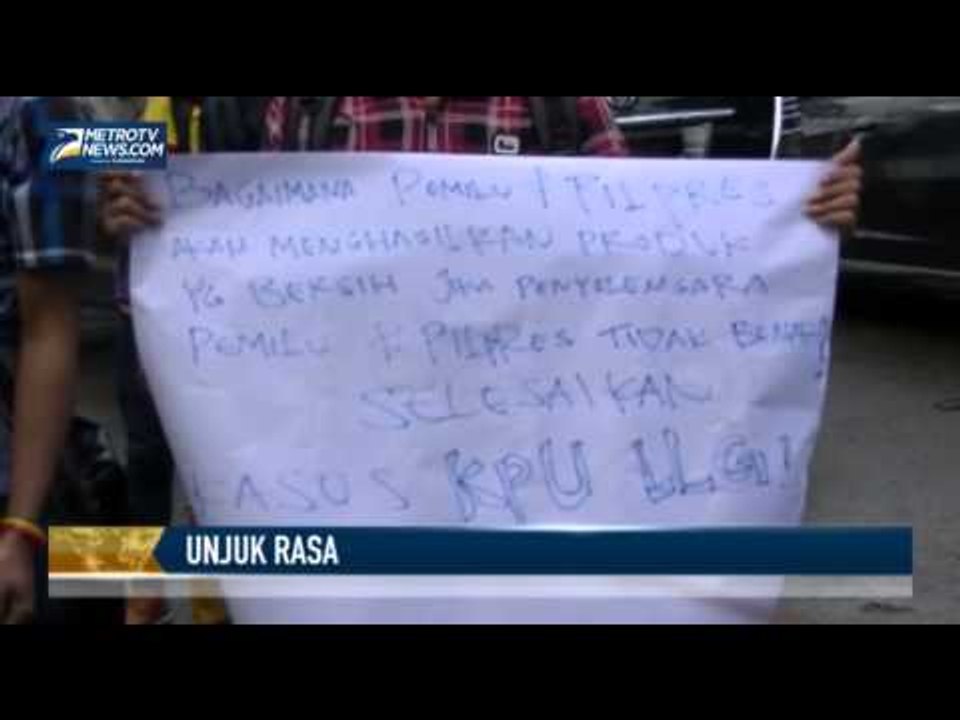 Puluhan Mahasiswa Unjuk Rasa di Depan Kantor Kejari Lubuklinggau