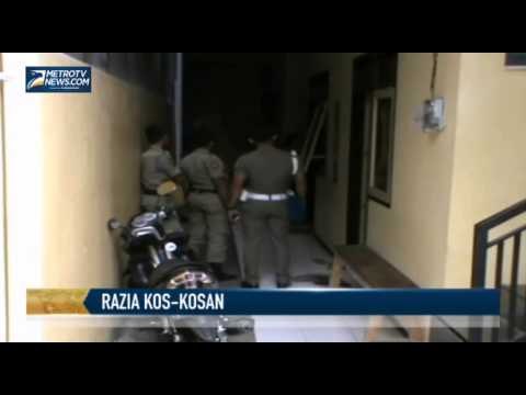Satpol PP Razia Tempat Kos di Jember