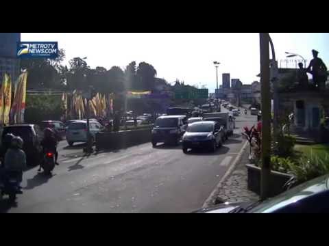 Jalur Puncak Diberlakukan Buka Tutup