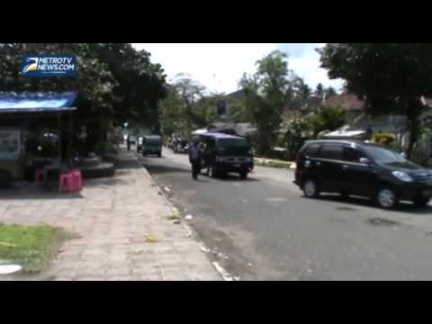 Ribuan Wisatawan Padati Pantai Pangandaran