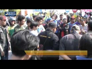 Ratusan Warga Blokir Akses Masuk Kawasan Industri Maspion