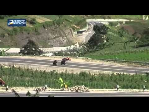 Waspada, Jalan Tembus Jateng Jatim di Karanganyar Minim Rambu dan Rawan Longsor