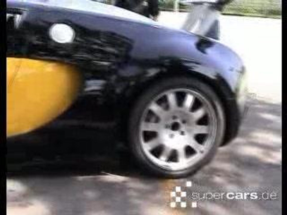 Bugatti Veyron Testdrive Yellow