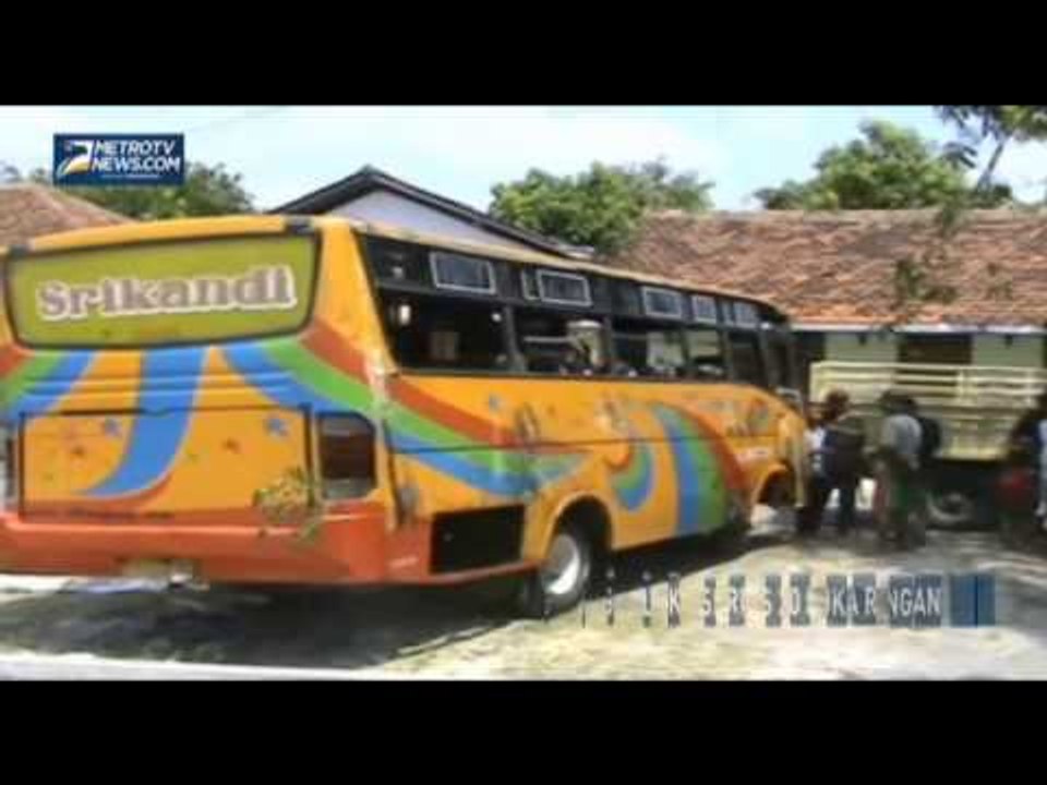 Bus Rombongan Pengantin Terguling, 5 Luka Seriu...
