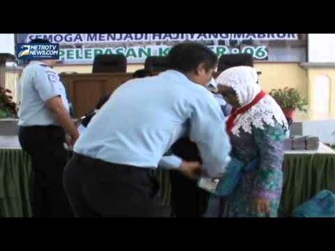 2 Calhaj Asal Papua Mengundurkan Diri