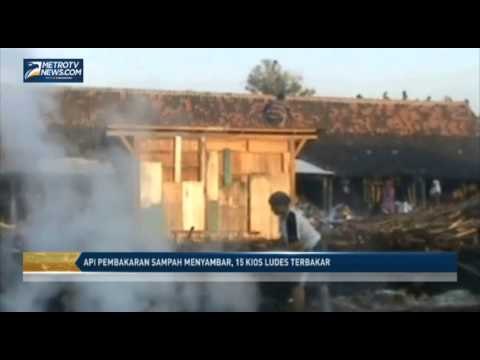 Api Pembakaran Sampah Menyambar, 15 Kios Ludes Terbakar