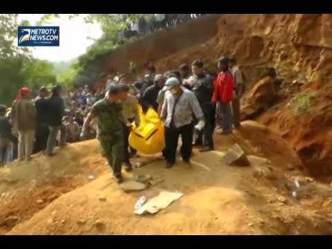 Tiga Penambang Ilegal Tewas Tertimbun Galian Pasir