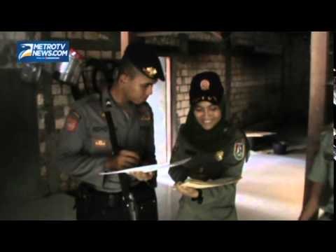 Penggerebekan Pabrik Arak Rumahan Diwarnai Kericuhan