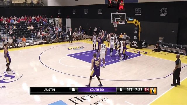 Spencer Hawes scores off the great dish by Scott Machado