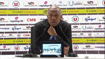 29e j. - Kombouaré : "Un énorme coup sur la tête"