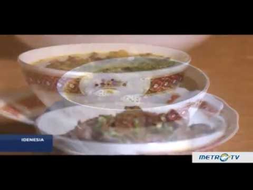 Menikmati Cita Rasa Soto Padang