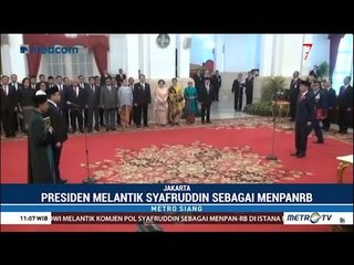 Jokowi Lantik Komjen Syafruddin Jadi Menpan RB Gantikan Menteri Asal PAN