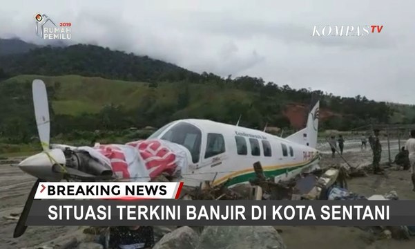 1 Pesawat Rusak Akibat Banjir Bandang di Sentani