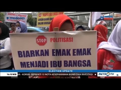 Aksi Tolak Politisasi Emak-Emak Digelar Di Depan Bawaslu