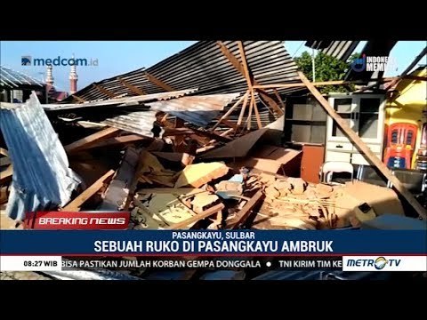 Gempa 7,4 SR Robohkan Ruko di Sulbar