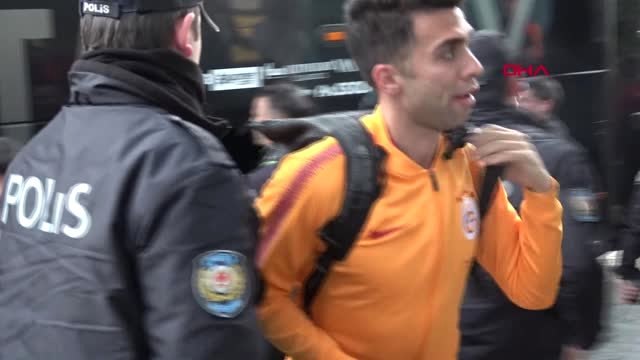 Spor Galatasaray Kafilesi Bursa'ya Geldi