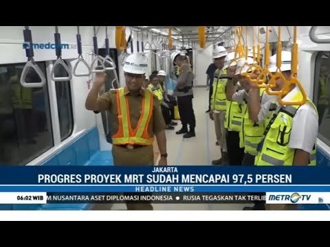 Senyum Anies Saat Uji Coba MRT Jakarta