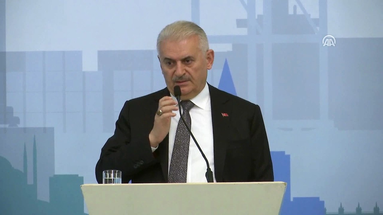 Yıldırım: 'Akıllı trafik yönetim sistemleriyle trafik akışkanlığını hızlandıracağız' - İSTANBUL