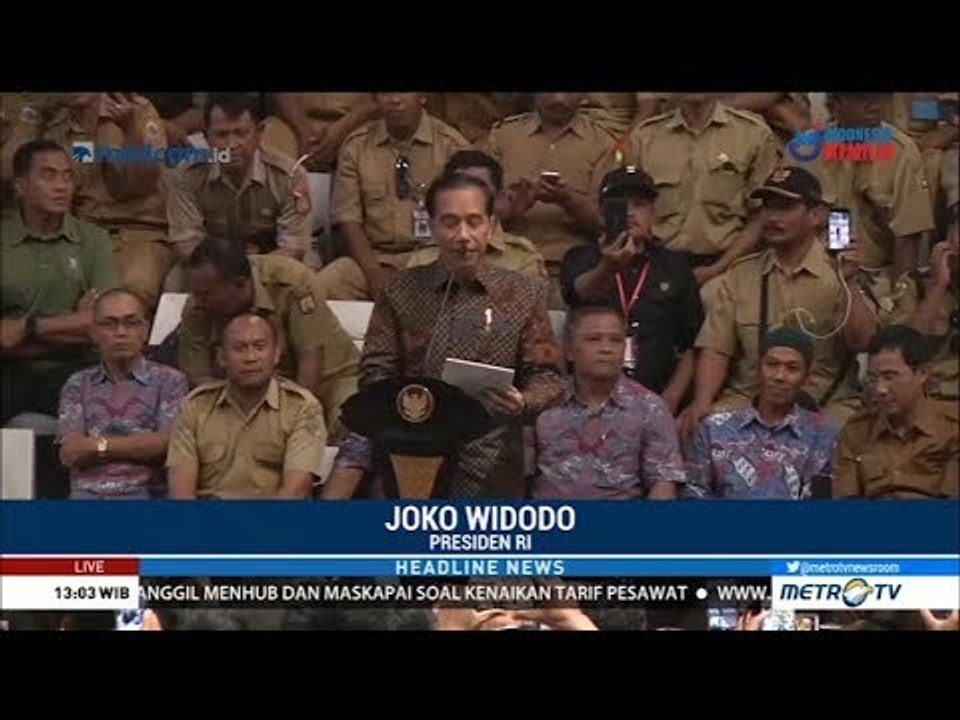 Presiden Jokowi Temui Ribuan Perangkat Desa di Istora Senayan