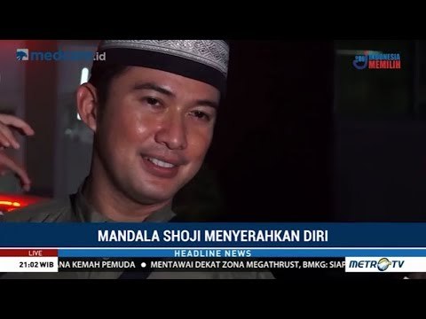 Mandala Shoji Menyerahkan Diri ke Kejari Jakpus