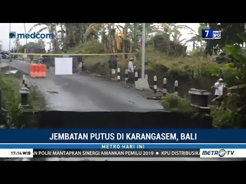 Jembatan Penghubung Denpasar-Karangasem-Singaraja Putus