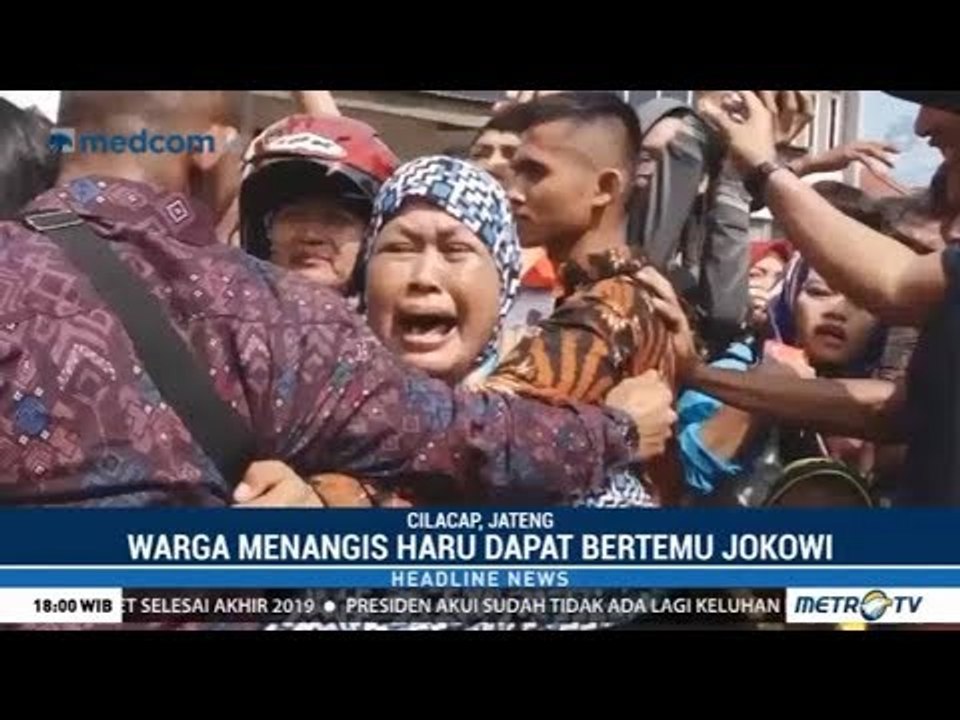Warga Cilacap Ini Menangis Haru Dapat Bertemu Jokowi