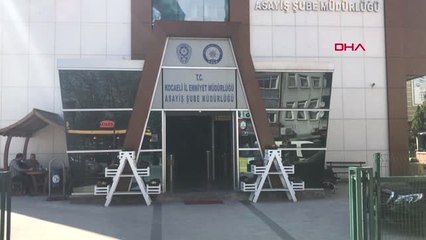 Kocaeli Bıçakladığı Bedensel Engelli Kuru Yemişçiyi, Boğazını Keserek Öldürdü