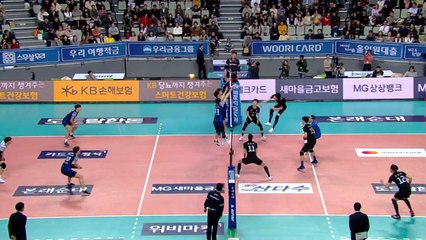 현대캐피탈, 4시즌 연속 챔프전 진출 / YTN