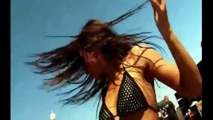 Sia - Move Your Body