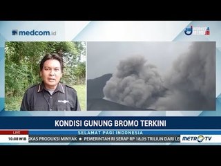 Gunung Bromo Semburkan Abu Vulkanik