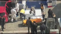 Esenyurt'ta Otomobil İçinde Tartıştığı Kadını Öldürüp İntihar Etti