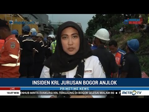 Evakuasi KRL Terguling Ditargetkan Selesai Malam Ini