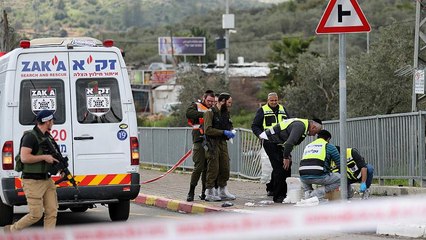 West Bank manhunt underway after fatal attack