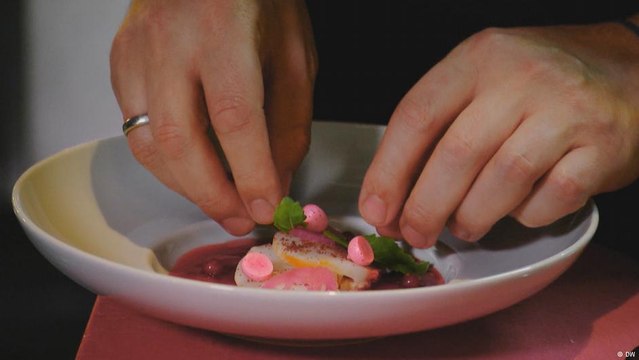 كشك وجبات سريعة برليني يتحول الى أحد أهم مطاعم العالم