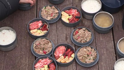 산행 후 꿀맛 점심...도시락 배달해 드려요! / YTN