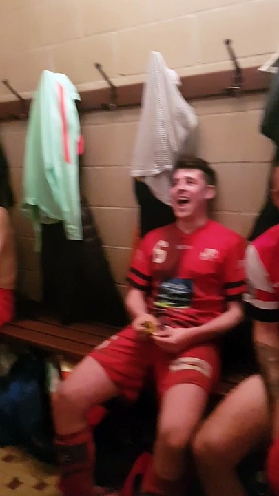 La chanson du nouveau-La Roche contre USAM