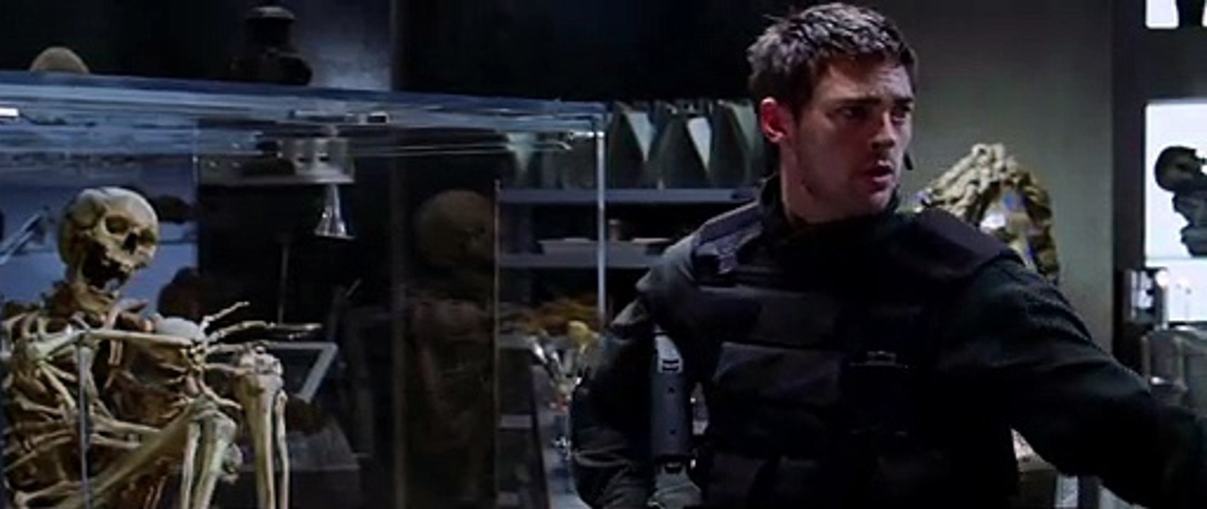 Doom (2005) rock movie 1/2
